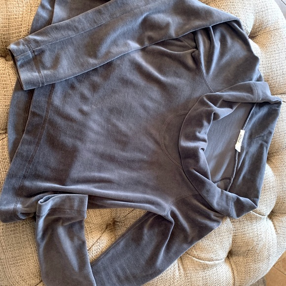 Anthropologie Tops - Anthropologie Cowl neck top